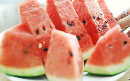 专业吃瓜12年,揭秘娱乐圈幕后真相